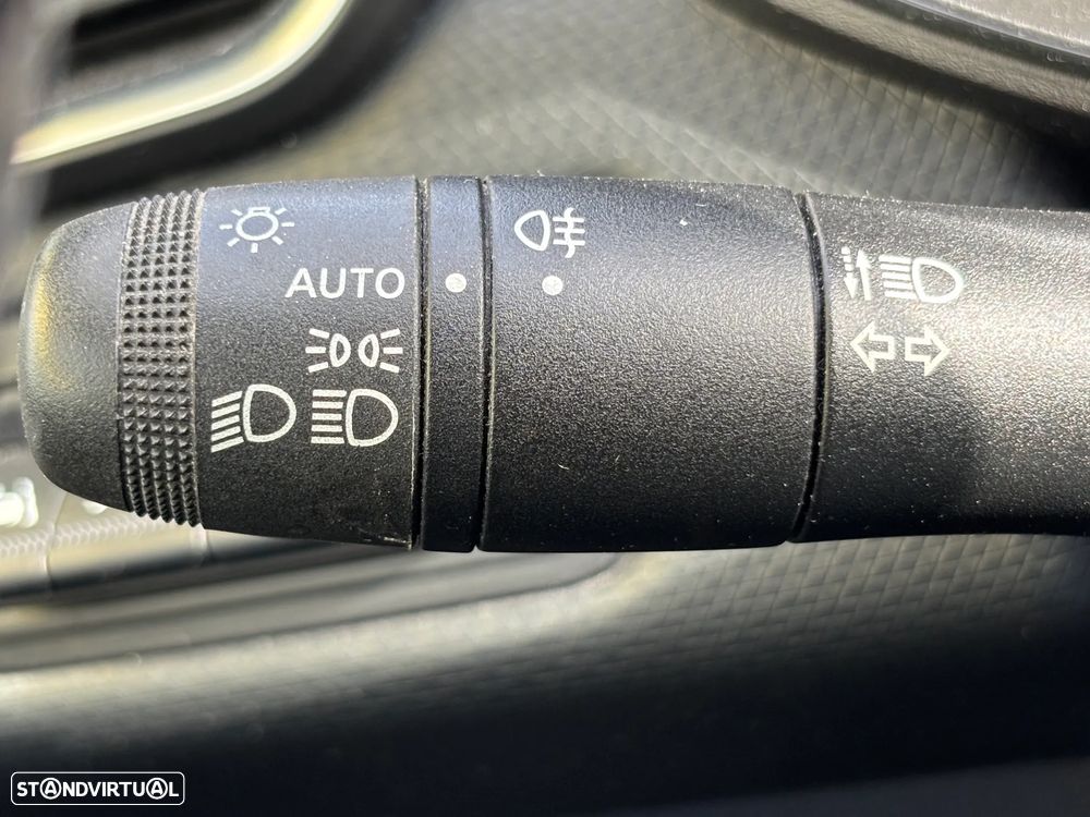 Renault Clio TCe 90 EQUILIBRE - 16