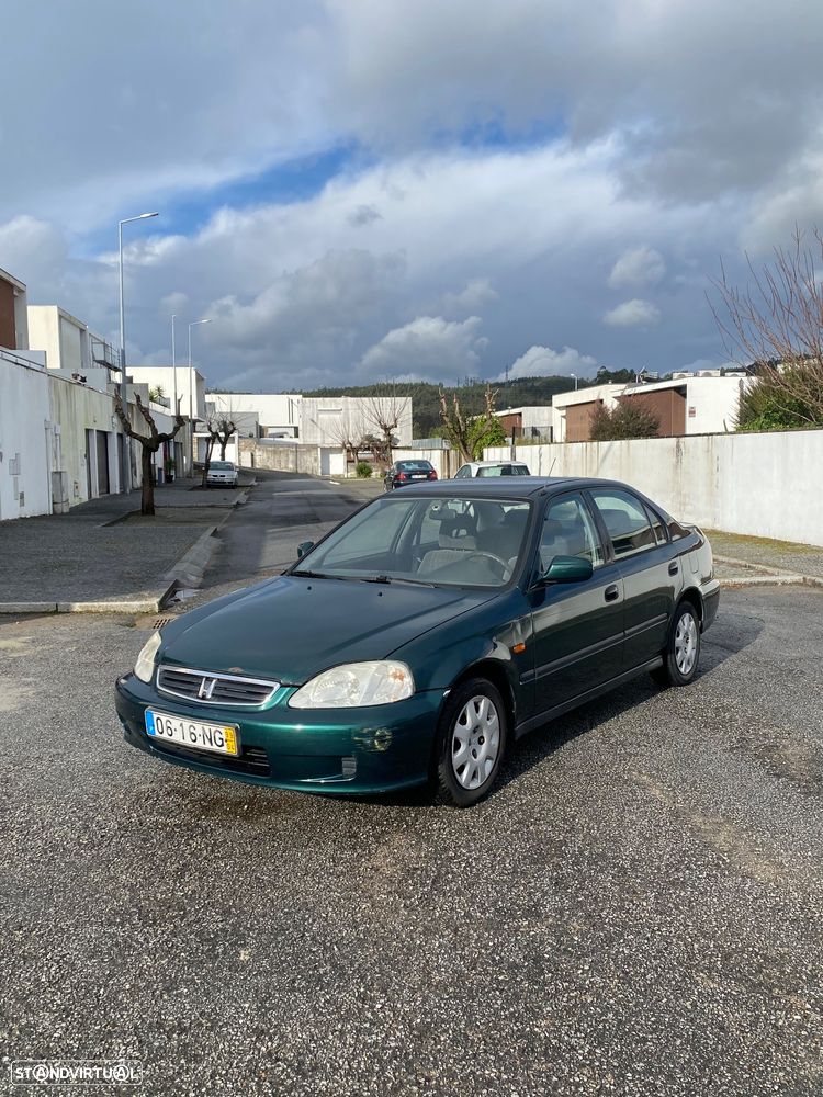 Honda Civic 1.4i S - 3