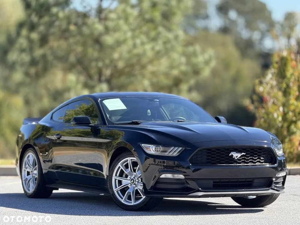 Ford Mustang - 11