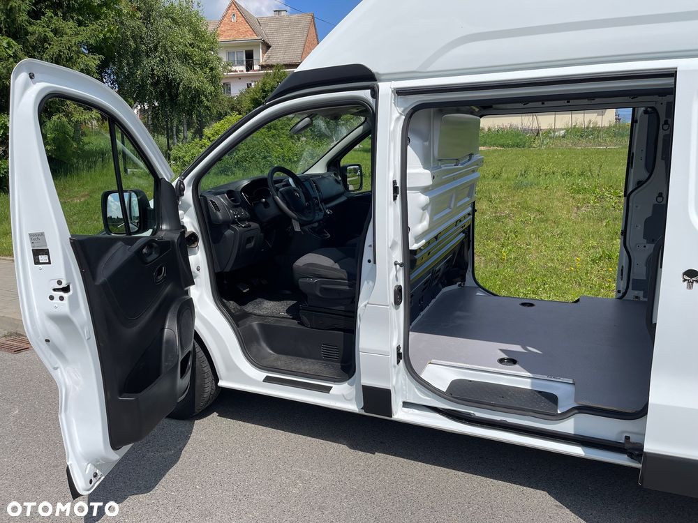 Renault Trafic - 14