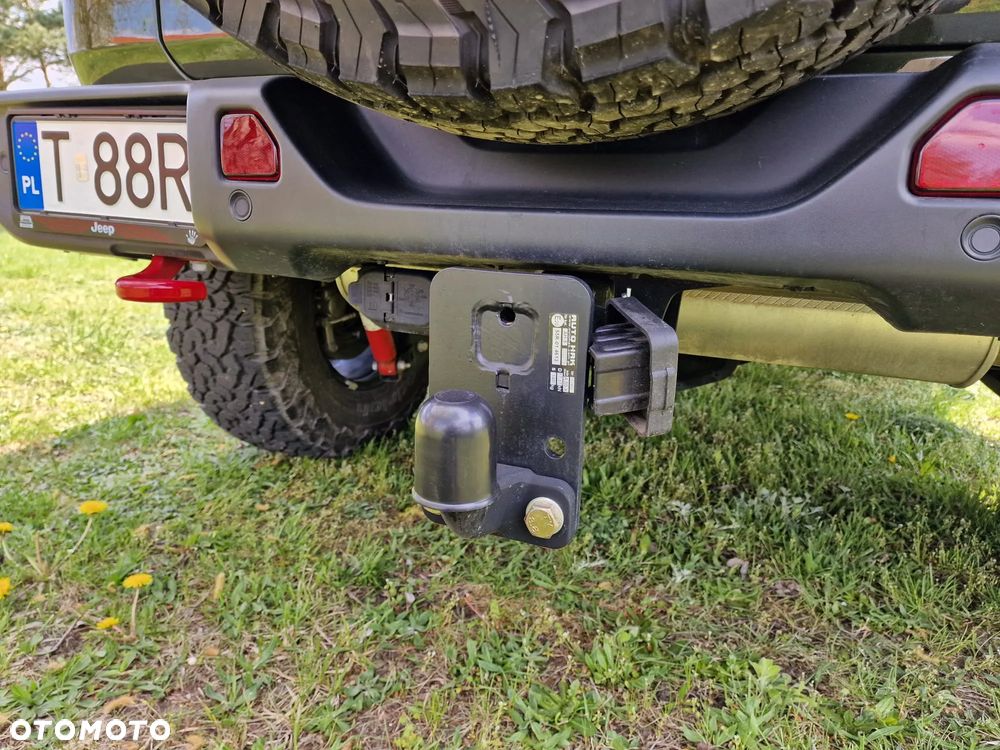 Jeep Wrangler Unlimited 3.8 Automatik Sahara - 14