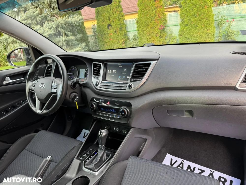 Hyundai Tucson blue 1.7 CRDi 2WD DCT Premium - 6