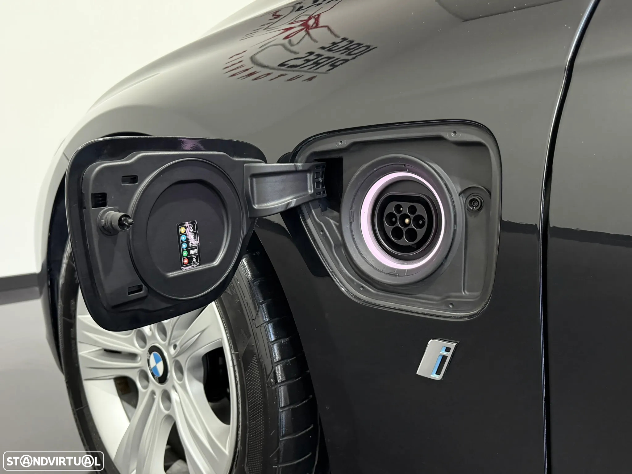 BMW 330 e iPerformance Line Sport - 53