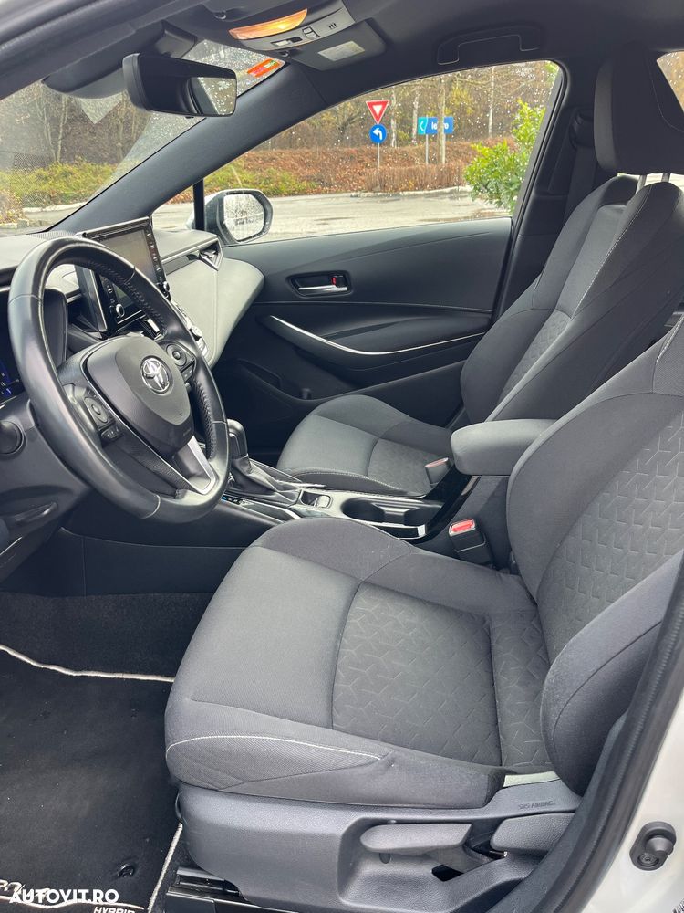 Toyota Corolla 1.8 Hybrid Comfort - 7