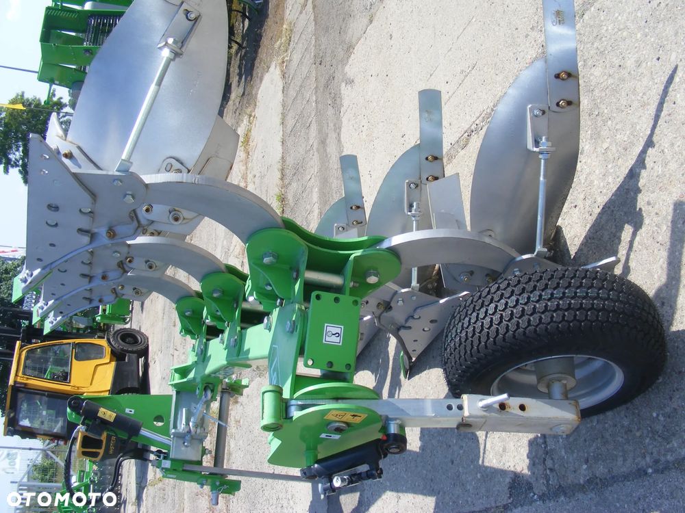 Bomet Pług obracalny LEO  WYPRZEDAŻ - 6