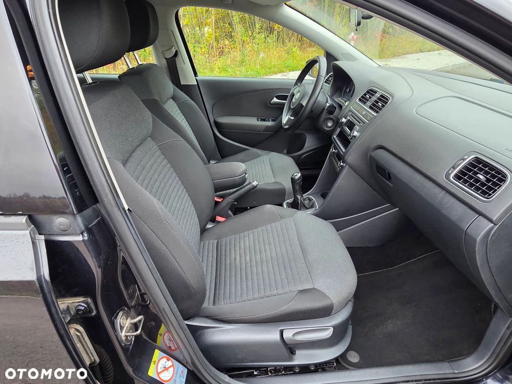 Volkswagen Polo - 9