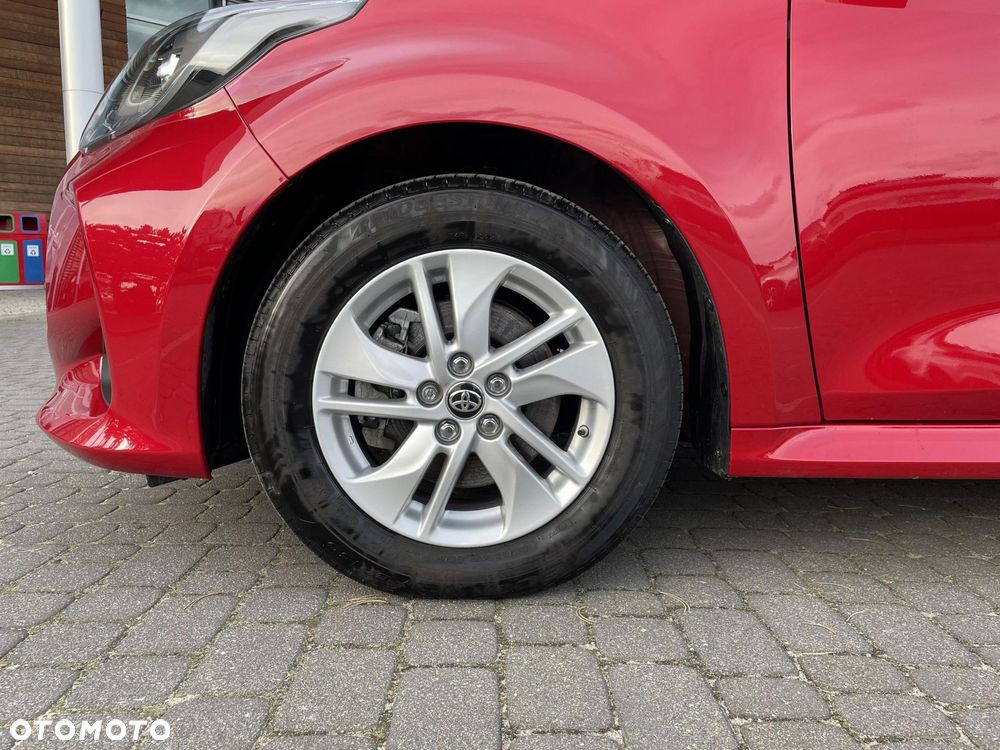 Toyota Yaris - 18