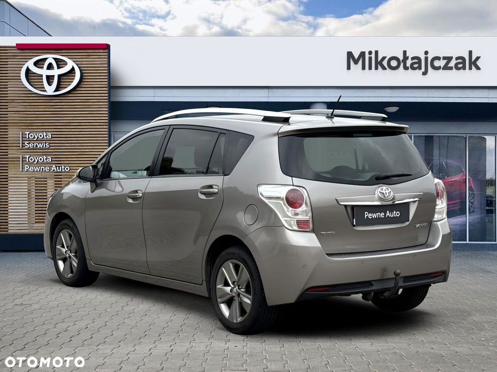 Toyota Verso 2.0 D-4D Premium 7os - 6