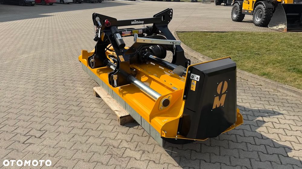 Muthing MU-M 300 Vario | Hydrauliczny przesuw | Przód / Tył | 75–160 KM - 5