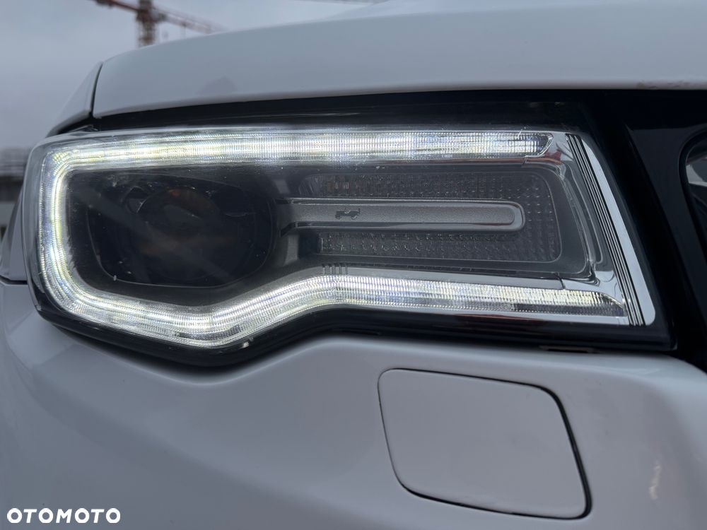 Jeep Grand Cherokee 3.6 V6 Overland Summit - 9