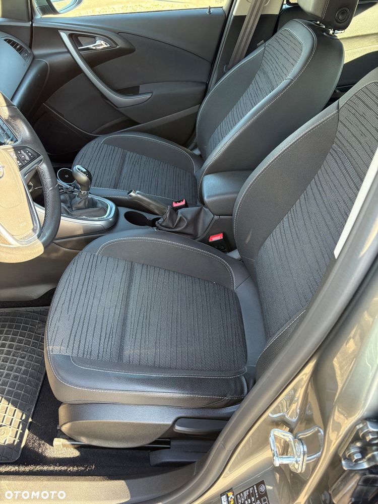 Opel Astra - 9