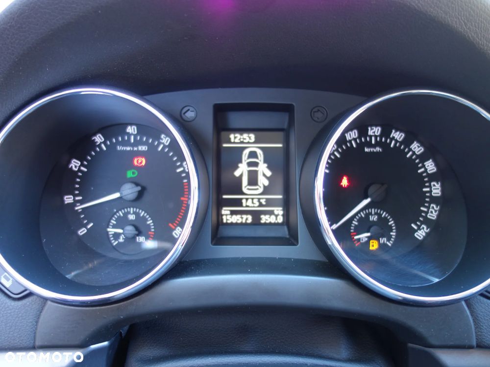 Skoda Yeti 1.2 TSI Elegance PLUS EDITION - 29