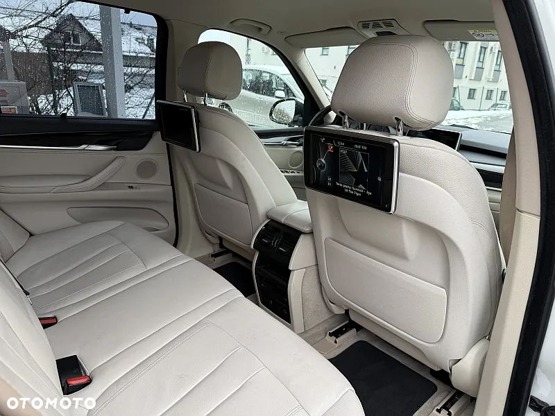 BMW X5 xDrive30d - 9