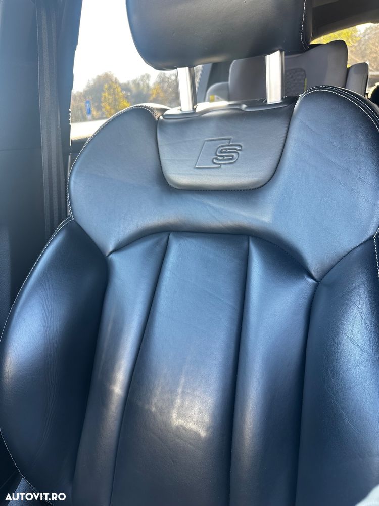 Audi Q7 ver-50-tdi-quattro-tiptronic-mhev-s-line - 17