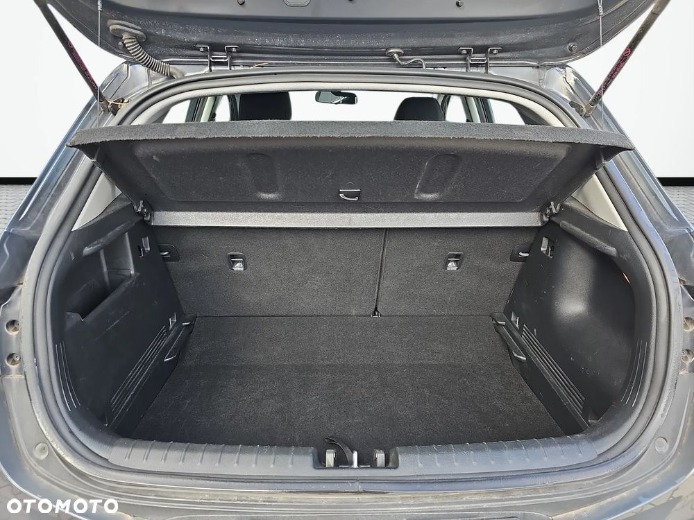 Kia Stonic 1.0 T-GDI M - 12