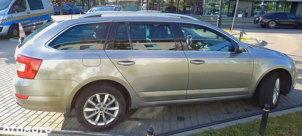 Skoda Octavia 1.4 TSI Ambition DSG - 6