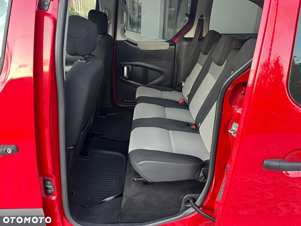 Peugeot Partner - 13