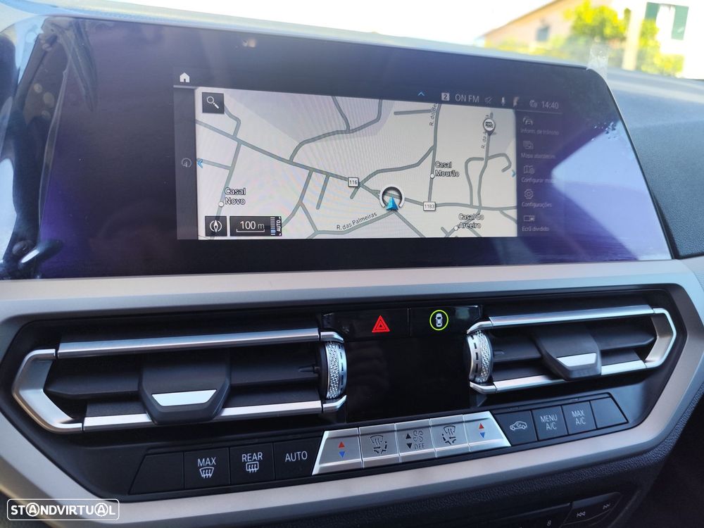 BMW 330 e Touring Auto - 14