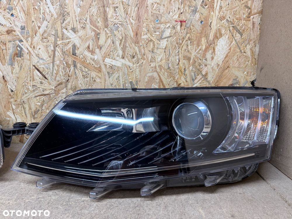 LAMPY LEWA PRAWA KOMPLET SKODA OCTAVIA III XENON LED 5E1941015B 5E1941016B - 16