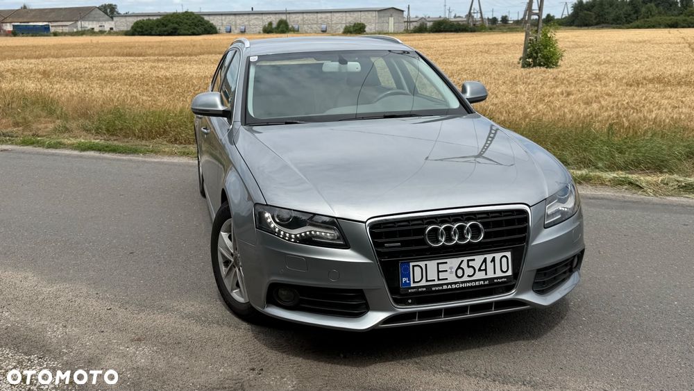 Audi A4 Avant 3.0 TDI DPF quattro S tronic S line Sportpaket - 28