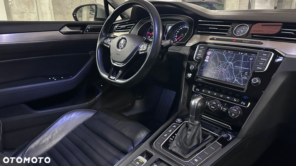 Volkswagen Passat 2.0 TDI BMT 4Mot Highline DSG - 30