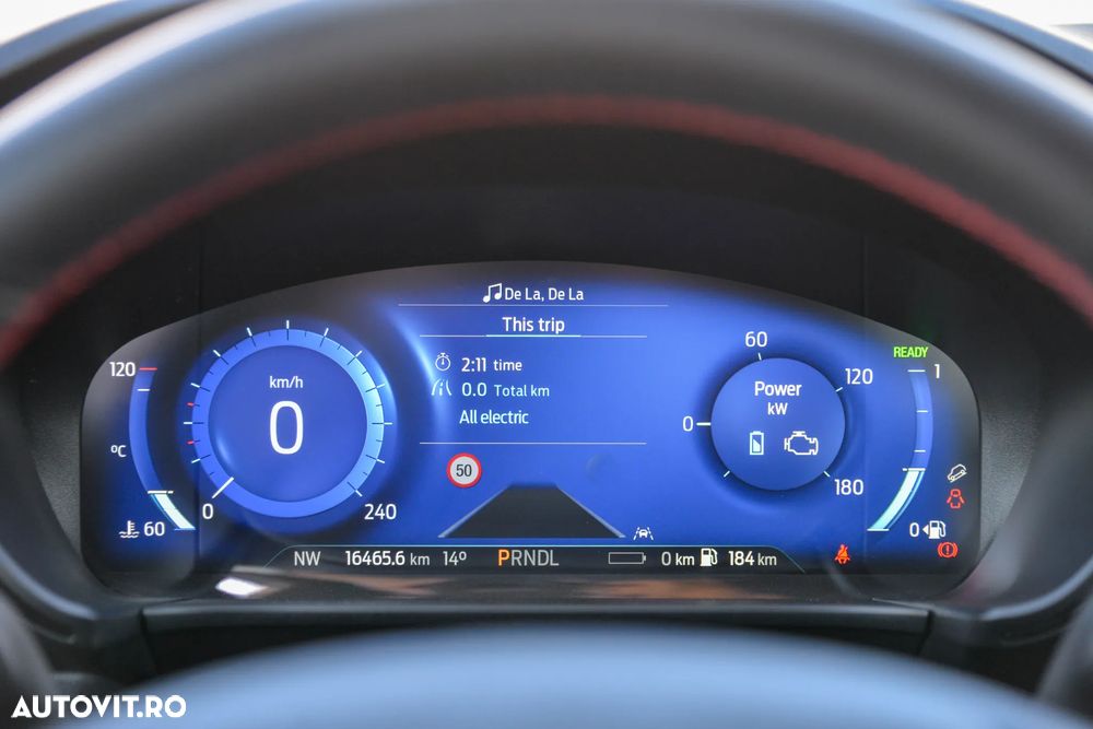 Ford Kuga 2.5 Duratec PHEV ST Line X - 22