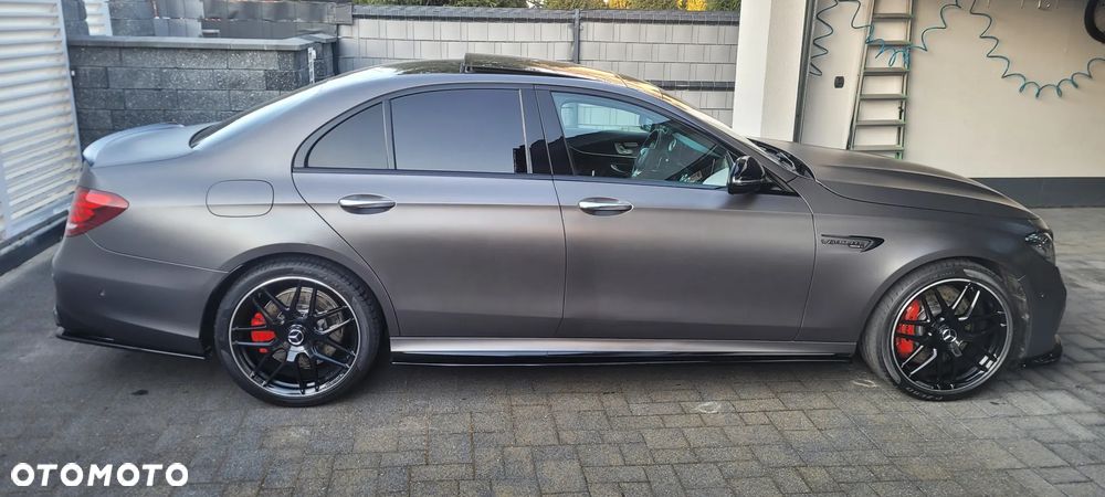 Mercedes-Benz Klasa E - 4