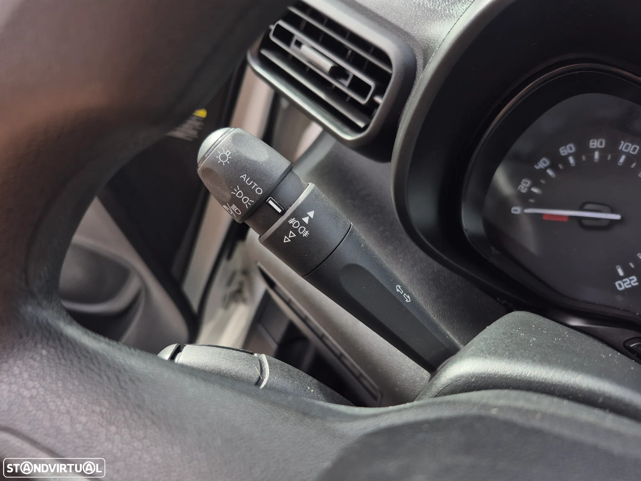Citroën Berlingo XL - 2020 - 3 LUG. | GARANTIA | NACIONAL - 7