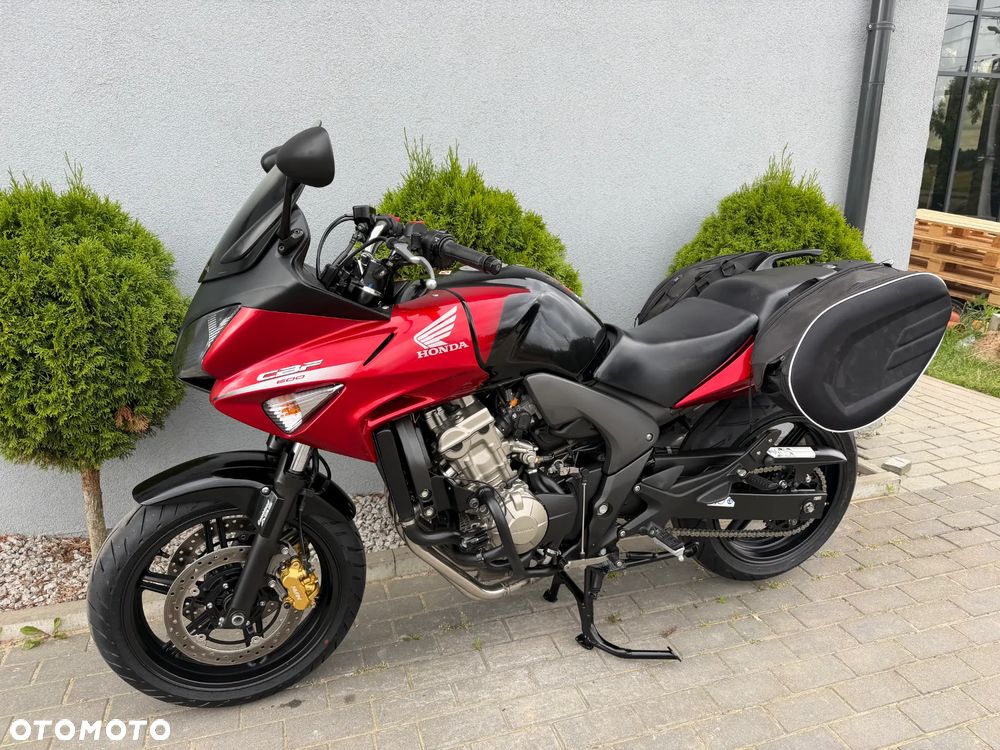 Honda CBF - 6