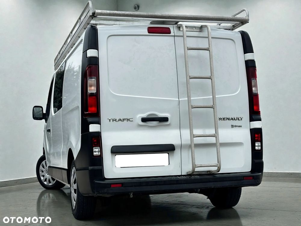 Renault Trafic - 12