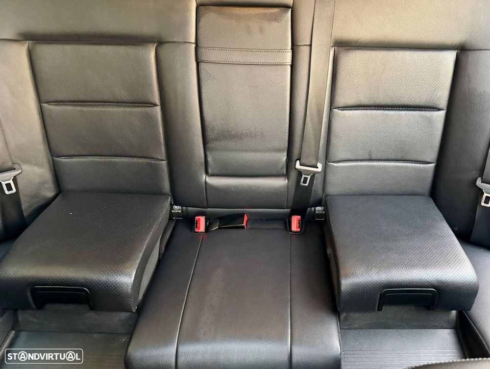 Mercedes-Benz E 300 - 9