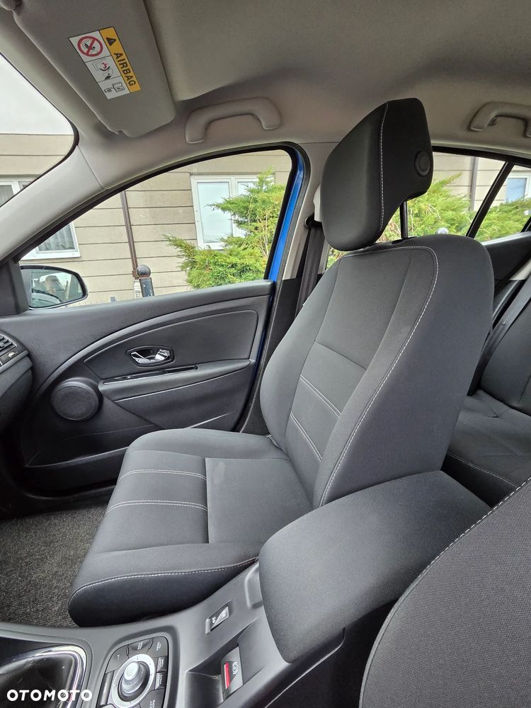 Renault Megane ENERGY TCe 130 LIMITED - 16