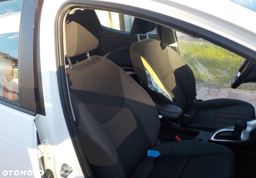 Toyota Yaris - 14