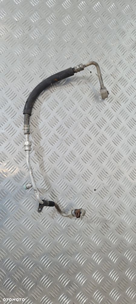 Nissan Terrano II 2.7 Przewód Klimatyzacji - 1