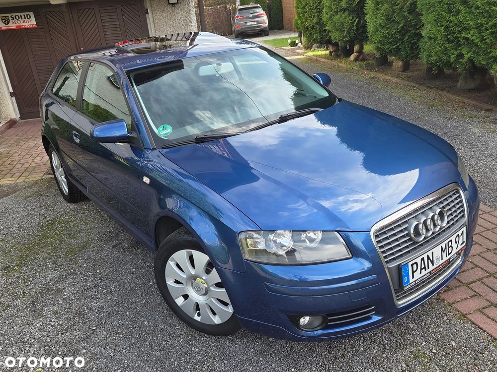 Audi A3 3-drzwiowe 1.6 Attraction - 8