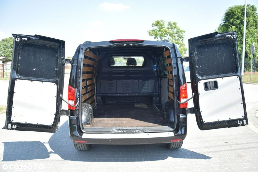 Mercedes-Benz Vito - 19