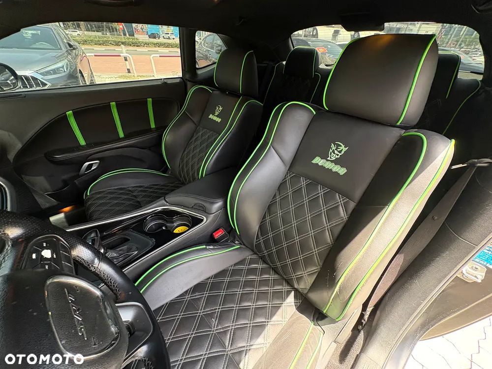 Dodge Challenger 5.7 R/T - 13