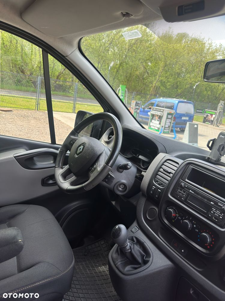 Renault Trafic - 6