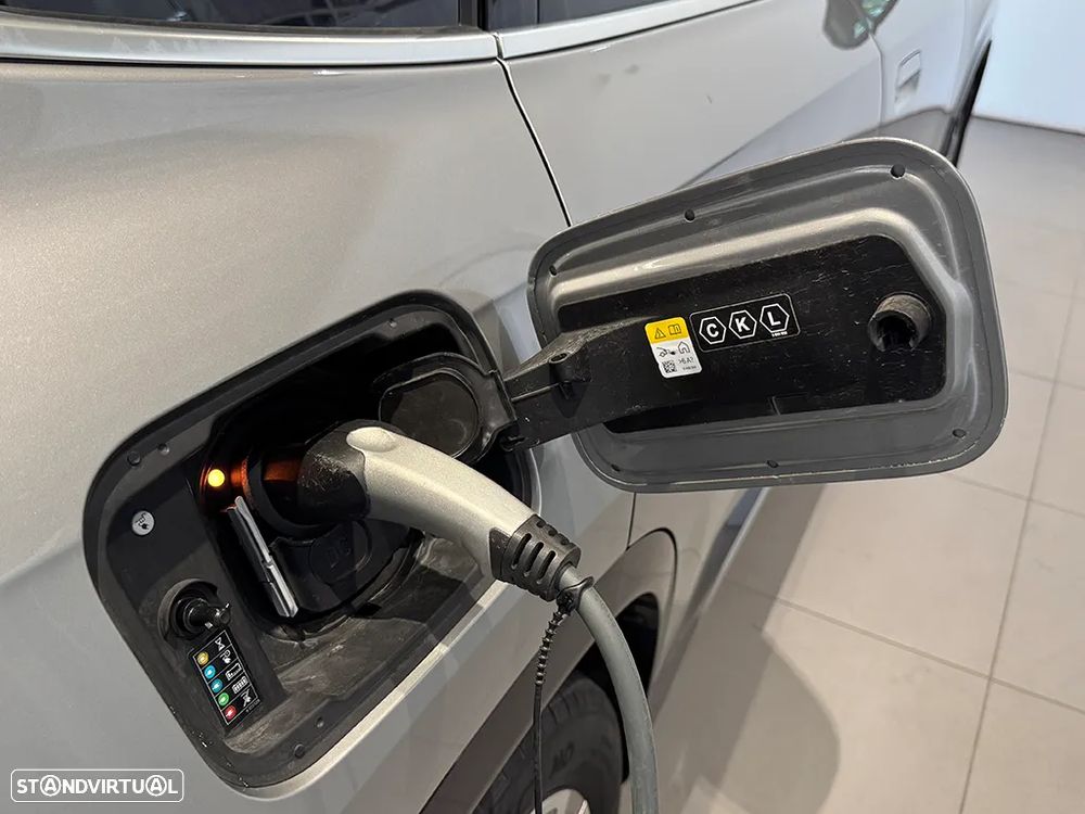 BMW iX1 eDrive20 xLine - 15