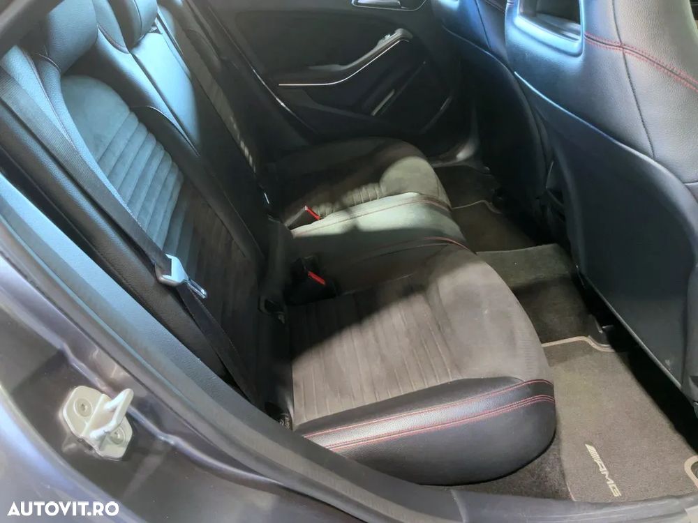 Mercedes-Benz CLA 220 d 7G-DCT - 7