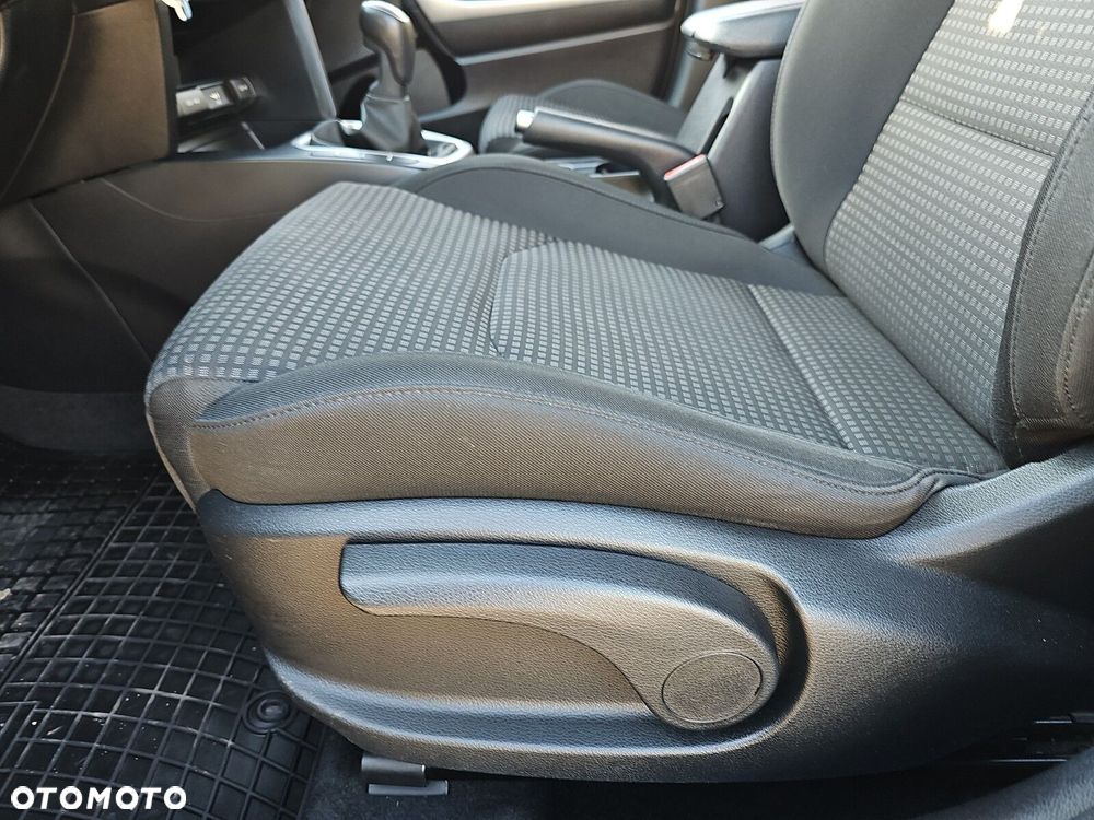 Kia Ceed - 27