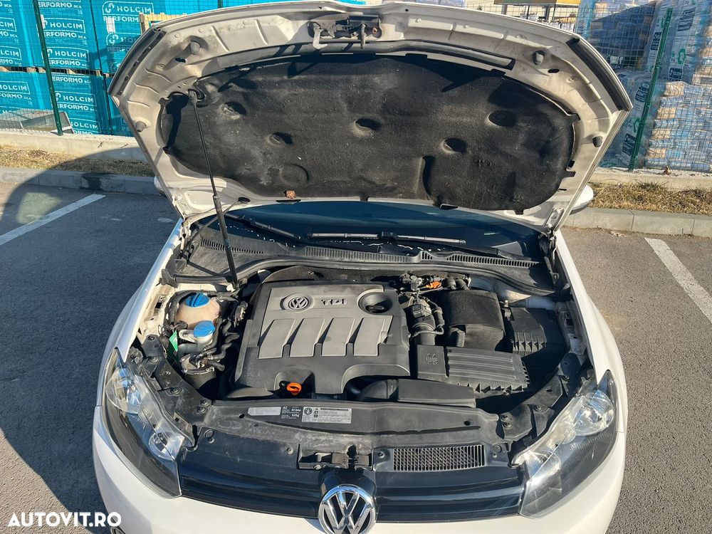 Volkswagen Golf 1.6 TDI DPF Style - 8