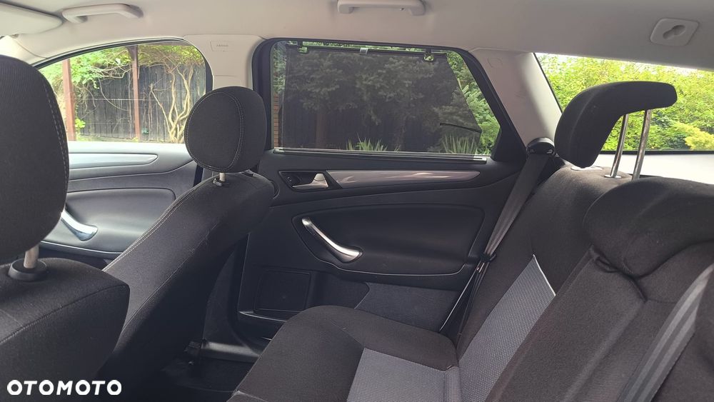Ford Mondeo 1.6 T Titanium - 12