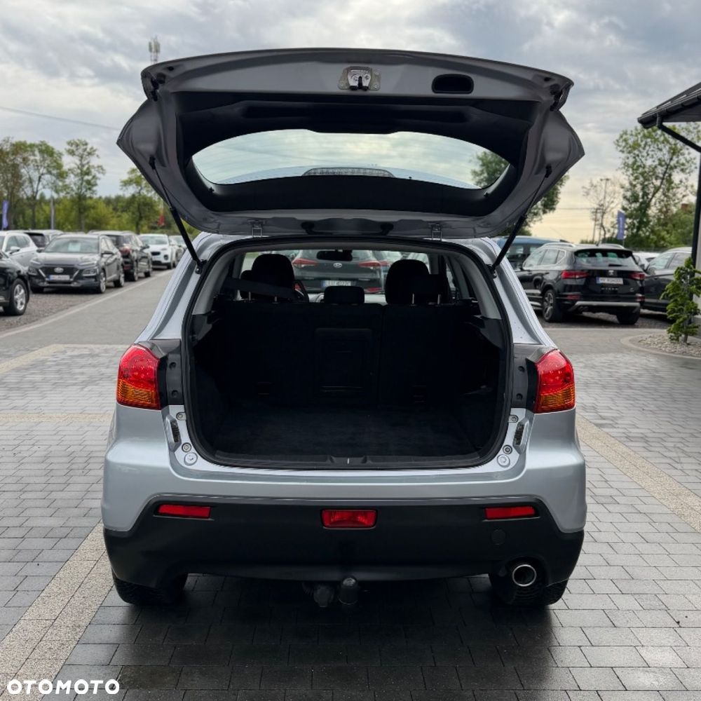 Mitsubishi ASX - 11