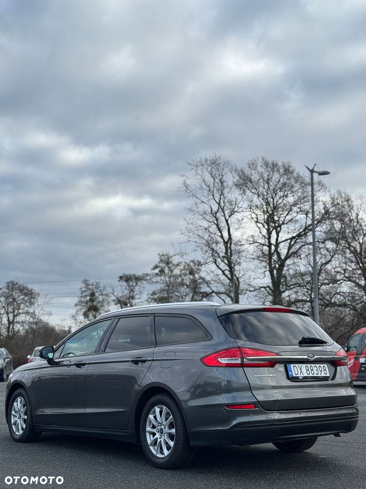 Ford Mondeo 2.0 EcoBlue Business Edition - 24