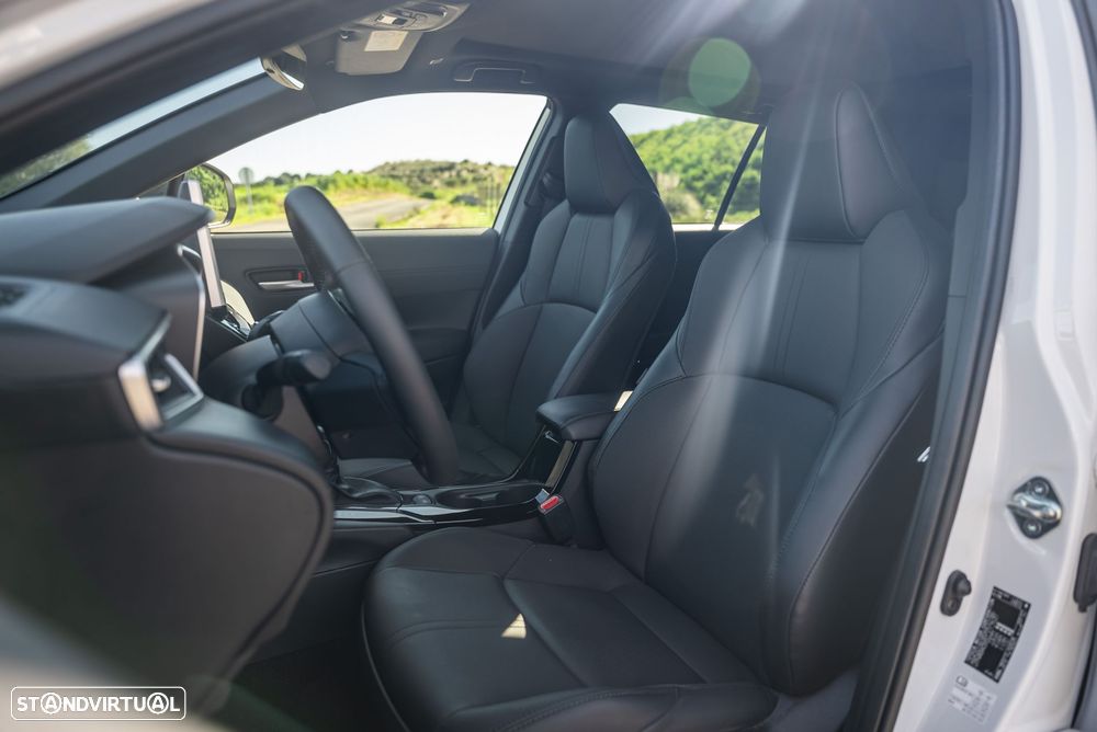 Toyota Corolla Cross 1.8 Hybrid Luxury - 20