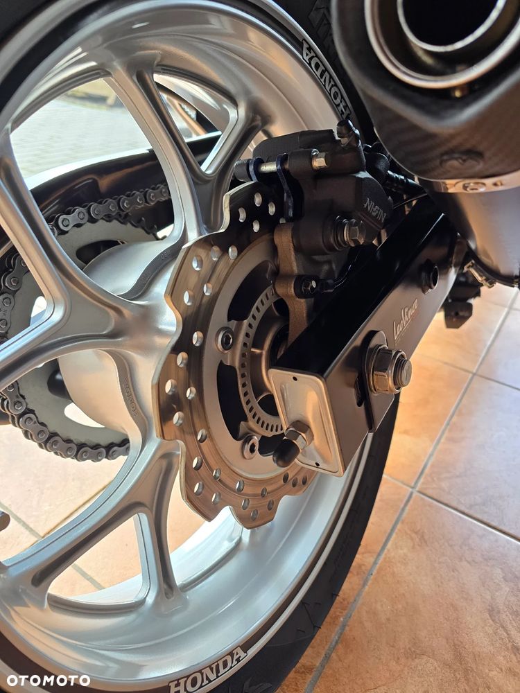 Honda NC - 16