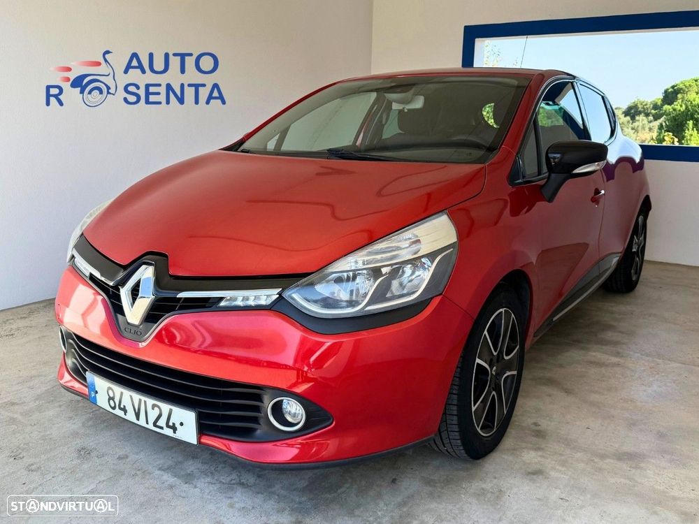 Renault Clio - 1