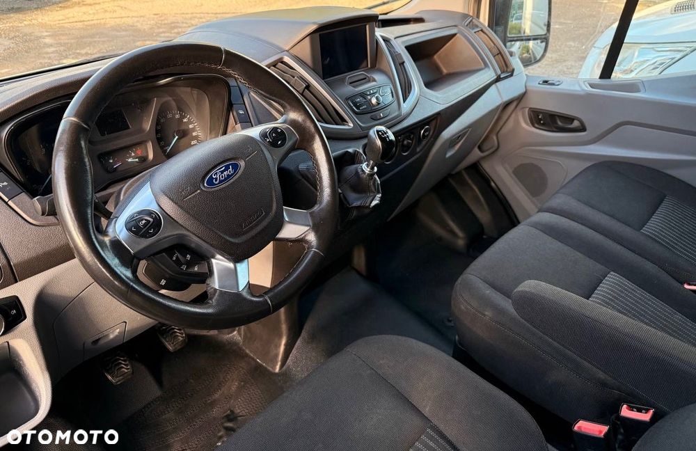 Ford Transit - 8