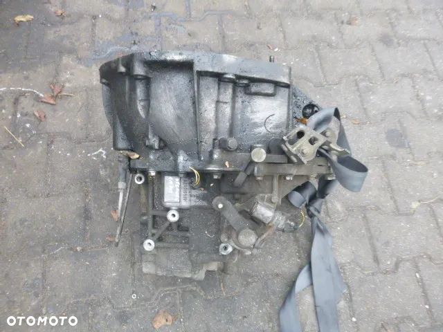 MANUALNA SKRZYNIA BIEGÓW RENAULT MEGANE II 1.9 DCI 8200156391 - 19